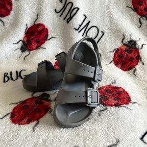 Cat & Jack Gray Sandals size 12